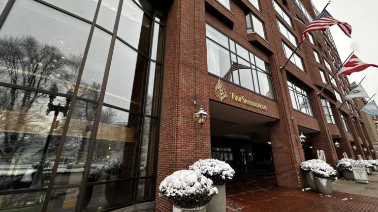 Transportation From Logan Airport To Four Seasons Hotel Boston