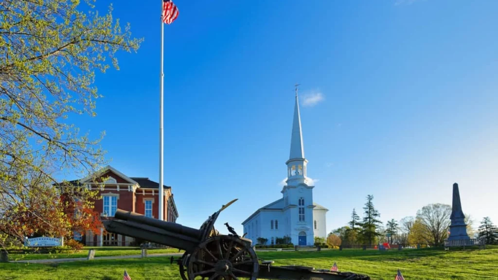 Transfer from Logan Airport to Southborough – Luxury Limo Fleet