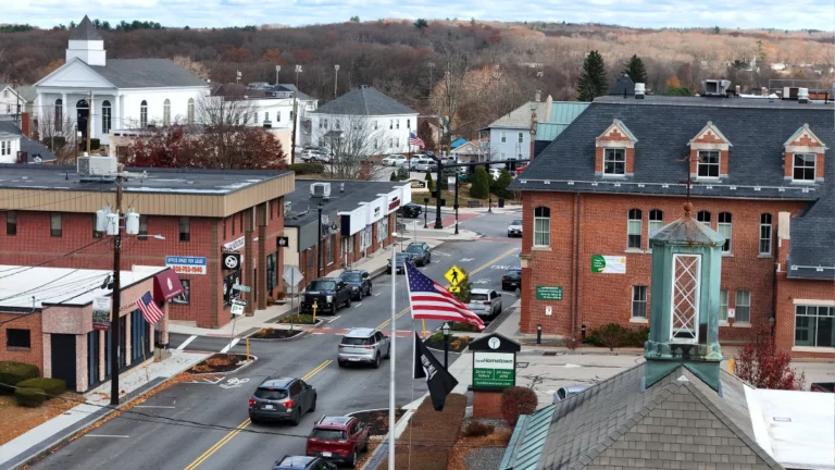 Luxury Logan Airport to Millbury MA Transfers
