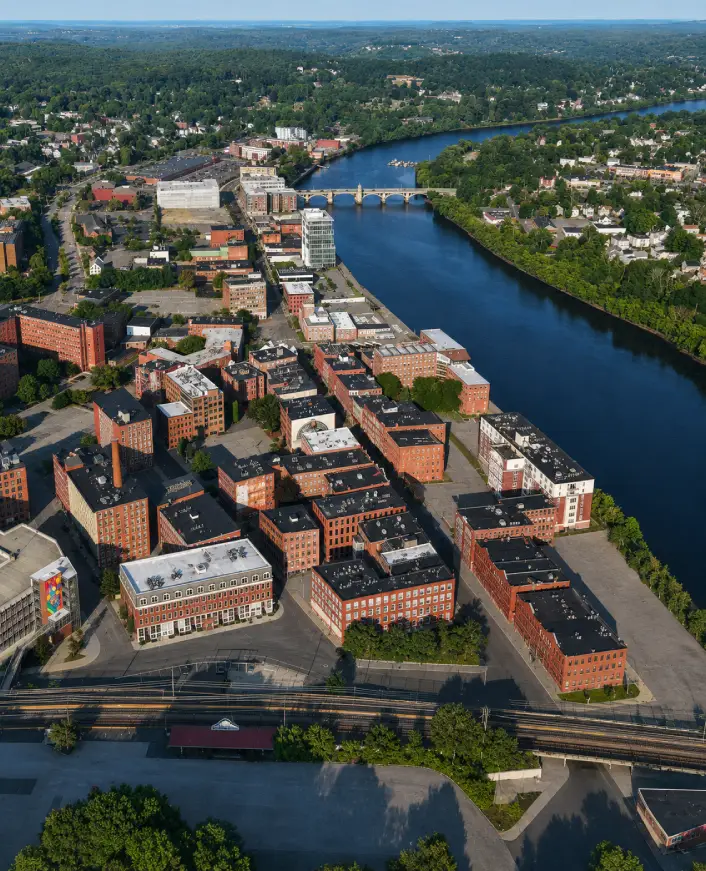 Professional Haverhill Limo Service for Industrial Meetings and Executive Transportation