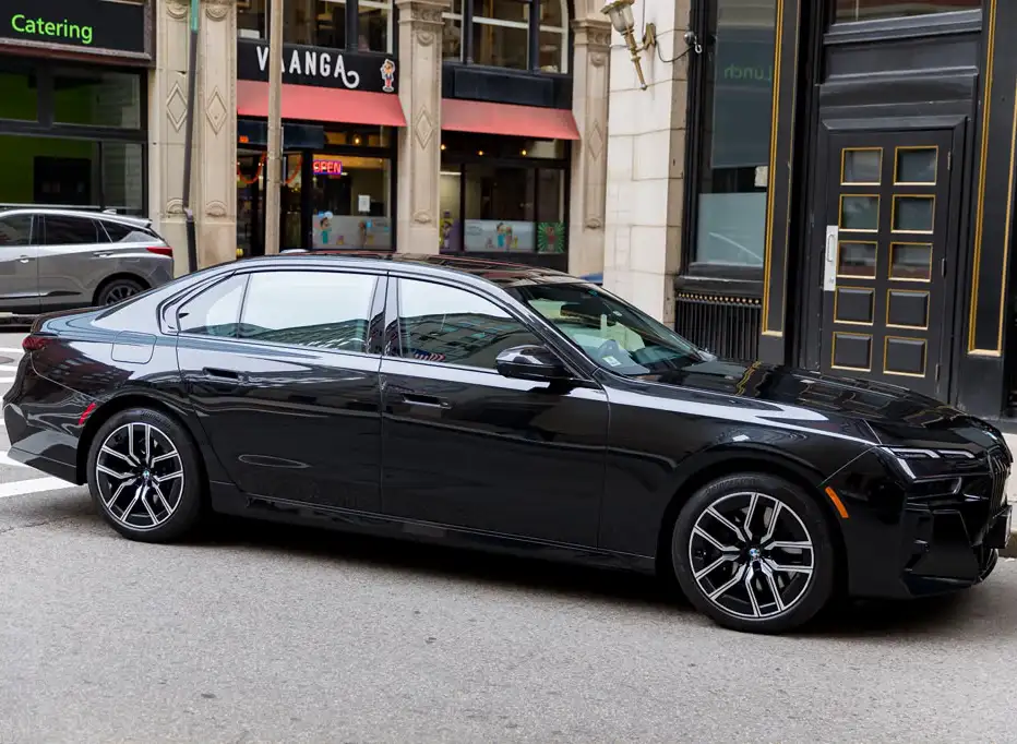 Premium sedan car services in Boston